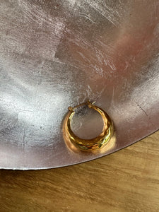 Hammered hoop